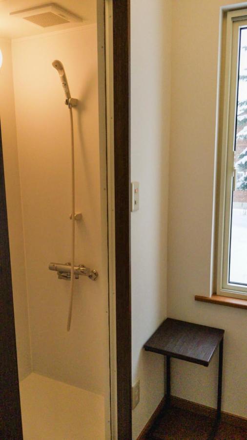 Chalet Banff - 6 Bedroom 6 Bathroom Ski Lodge Нісеко Екстер'єр фото
